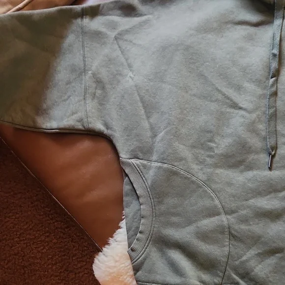 Tasc Green Mockneck Hoodie Womens Size M - Picture 3 of 7